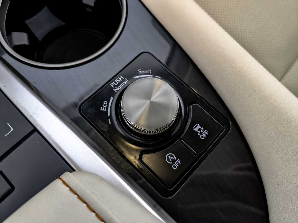 Купить Lexus RX 300, 2020, 52 320 км, фото №25