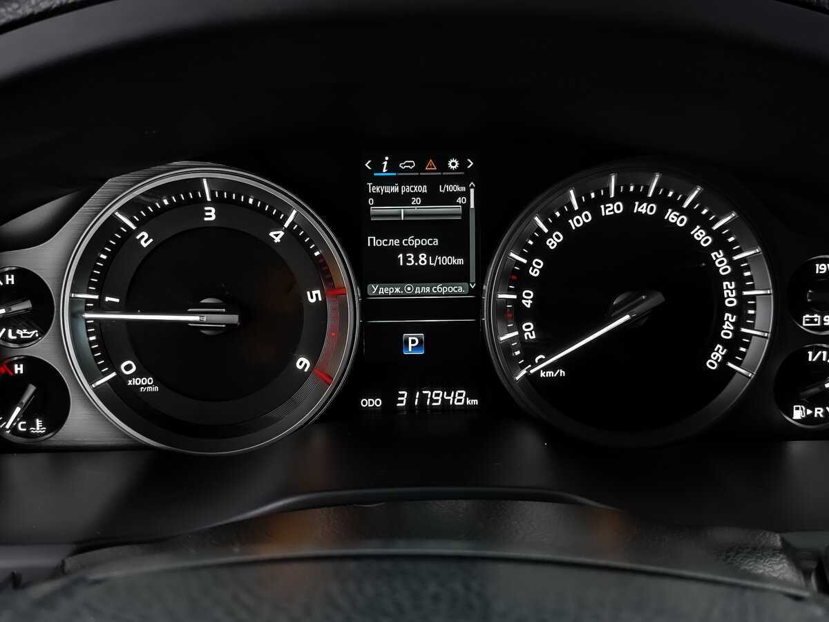Купить Toyota Land Cruiser, 2018, 317 947 км, фото №12