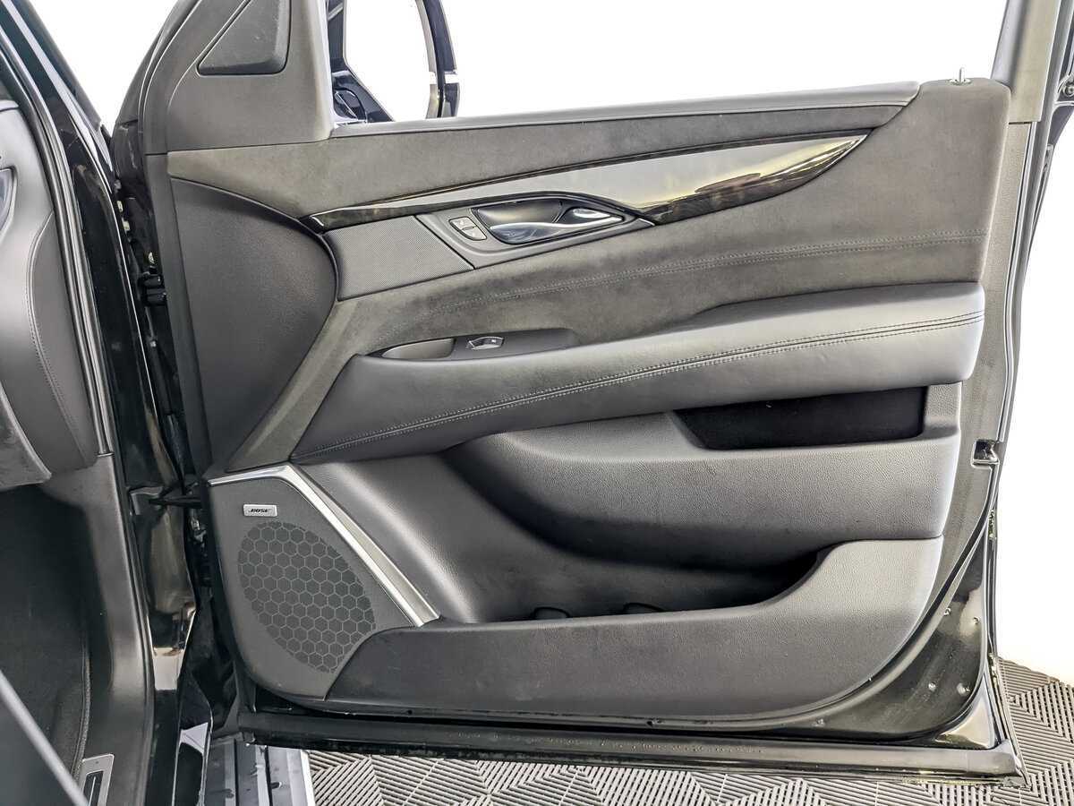 Купить Cadillac Escalade ESV, 2019, 118 334 км, фото №22