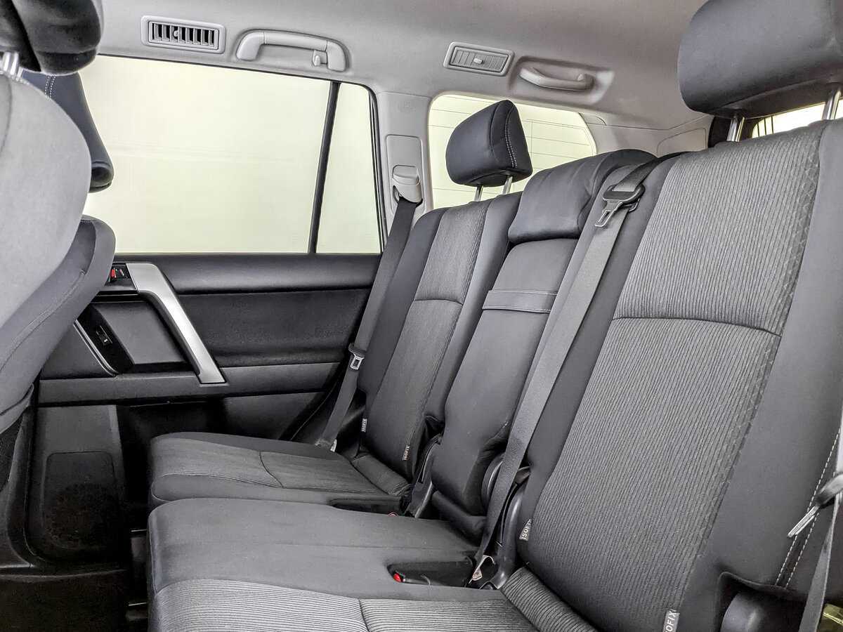 Купить Toyota Land Cruiser Prado, 2019, 88 310 км, фото №10