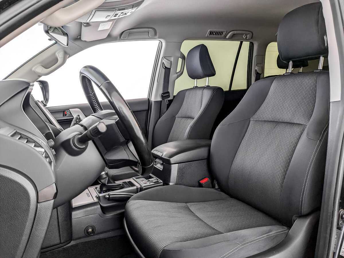 Купить Toyota Land Cruiser Prado, 2019, 88 310 км, фото №16