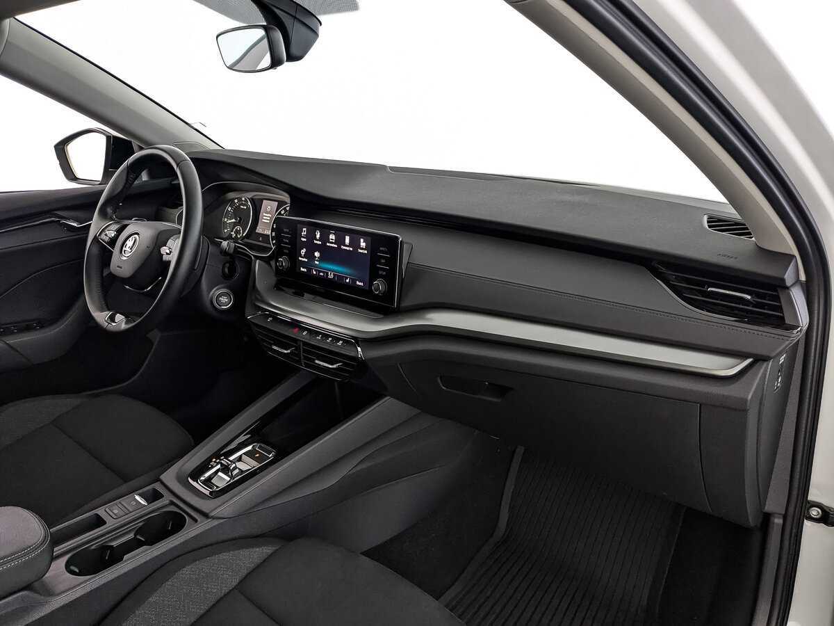 Купить Skoda Octavia, 2021, 50 236 км, фото №9