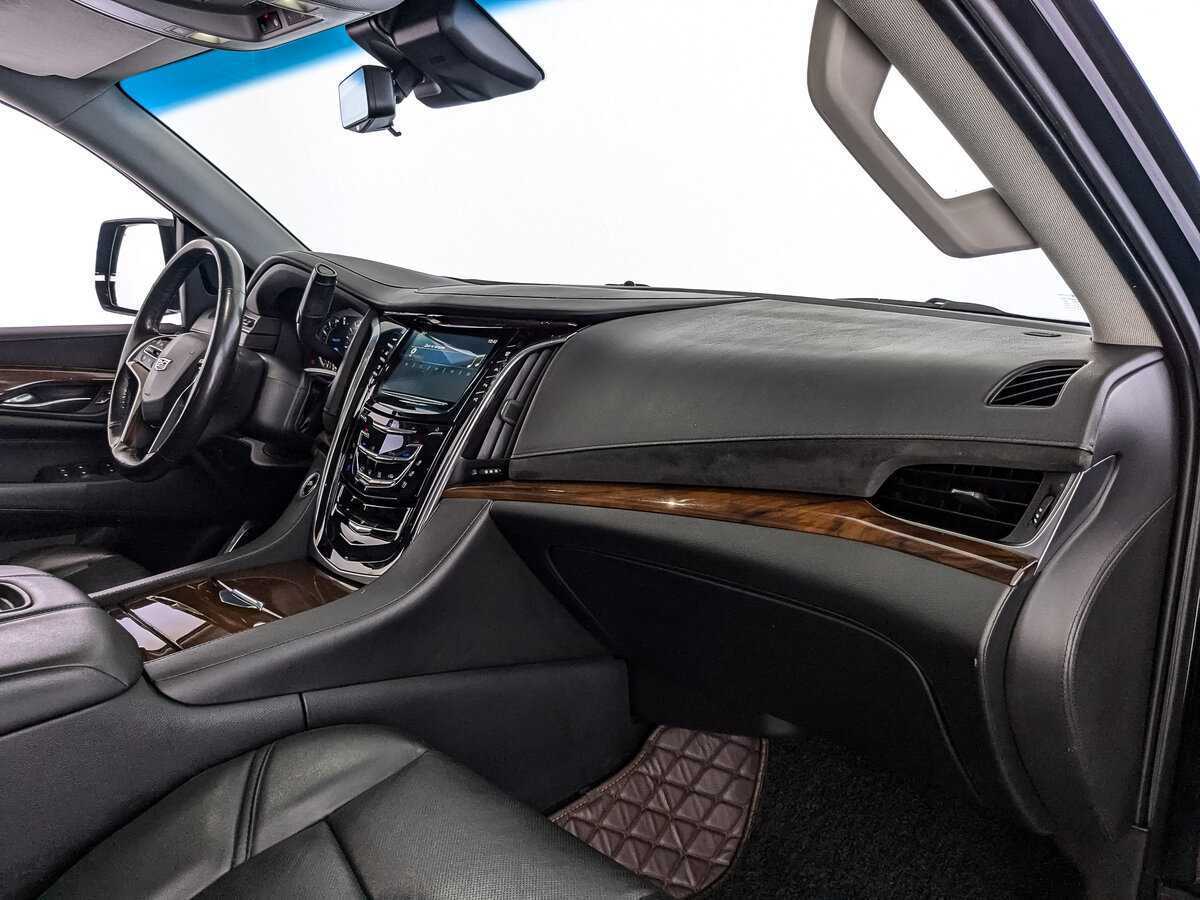 Купить Cadillac Escalade, 2018, 124 750 км, фото №9