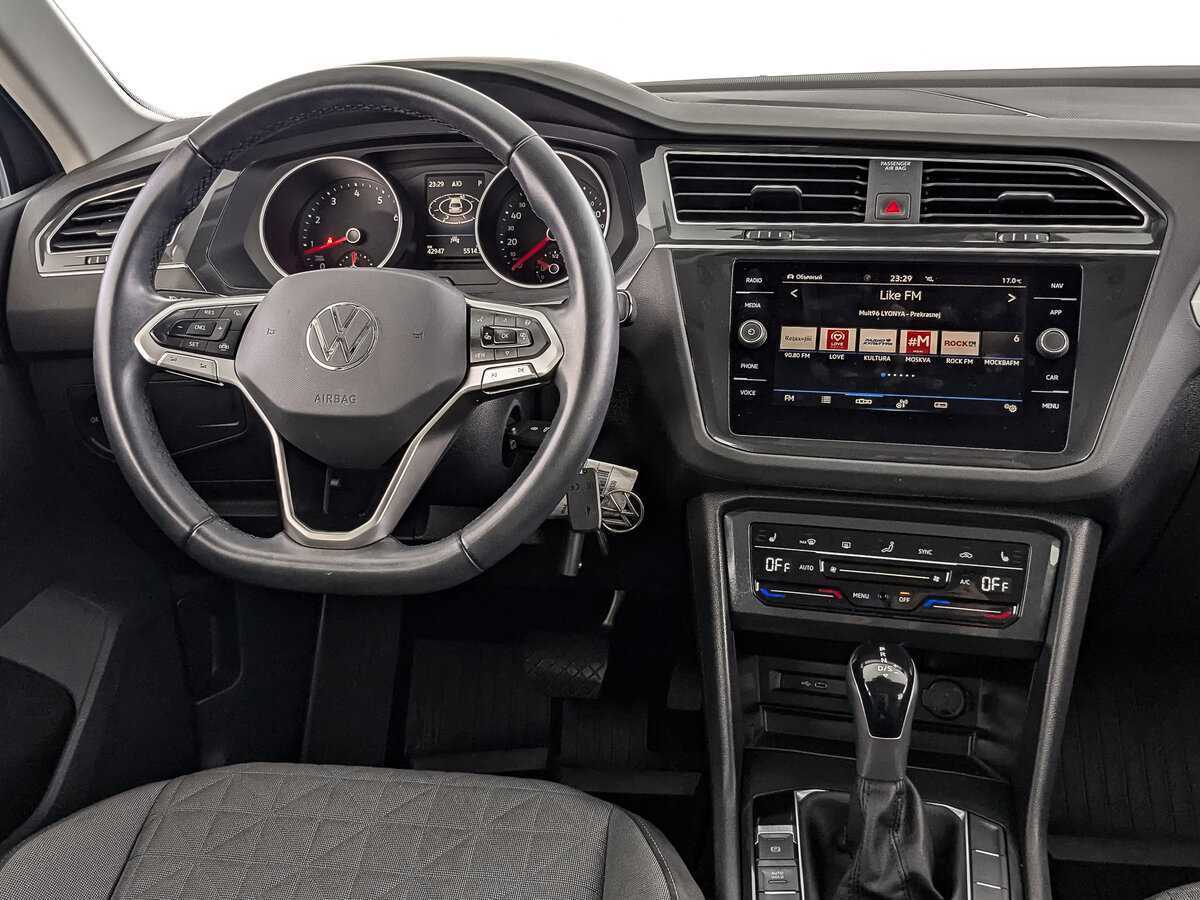Купить Volkswagen Tiguan, 2021, 42 944 км, фото №23