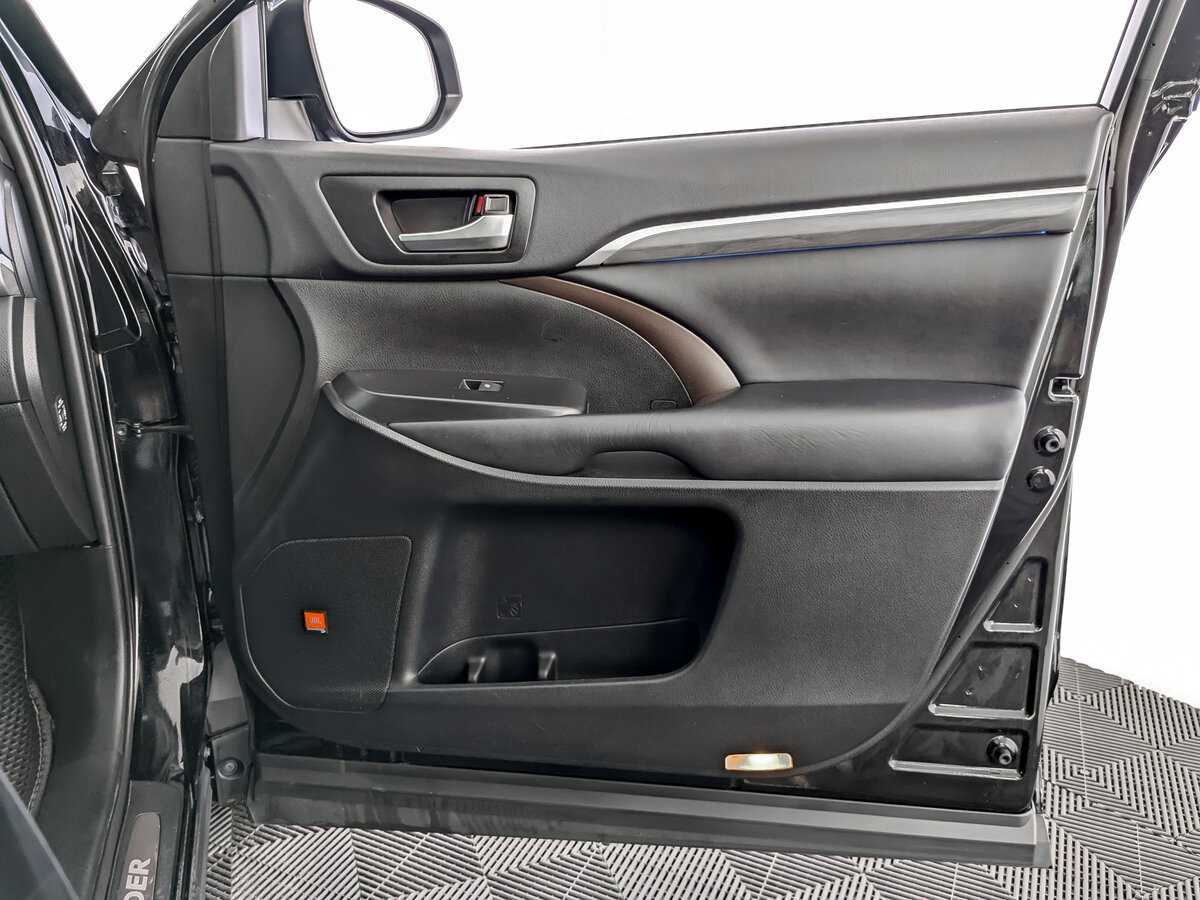 Купить Toyota Highlander, 2019, 111 860 км, фото №21
