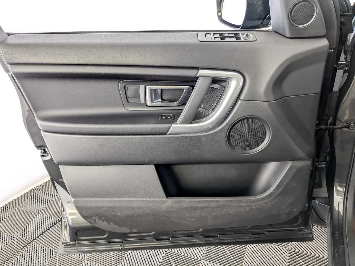 Купить Land Rover Discovery Sport, 2017, 72 088 км, фото №15