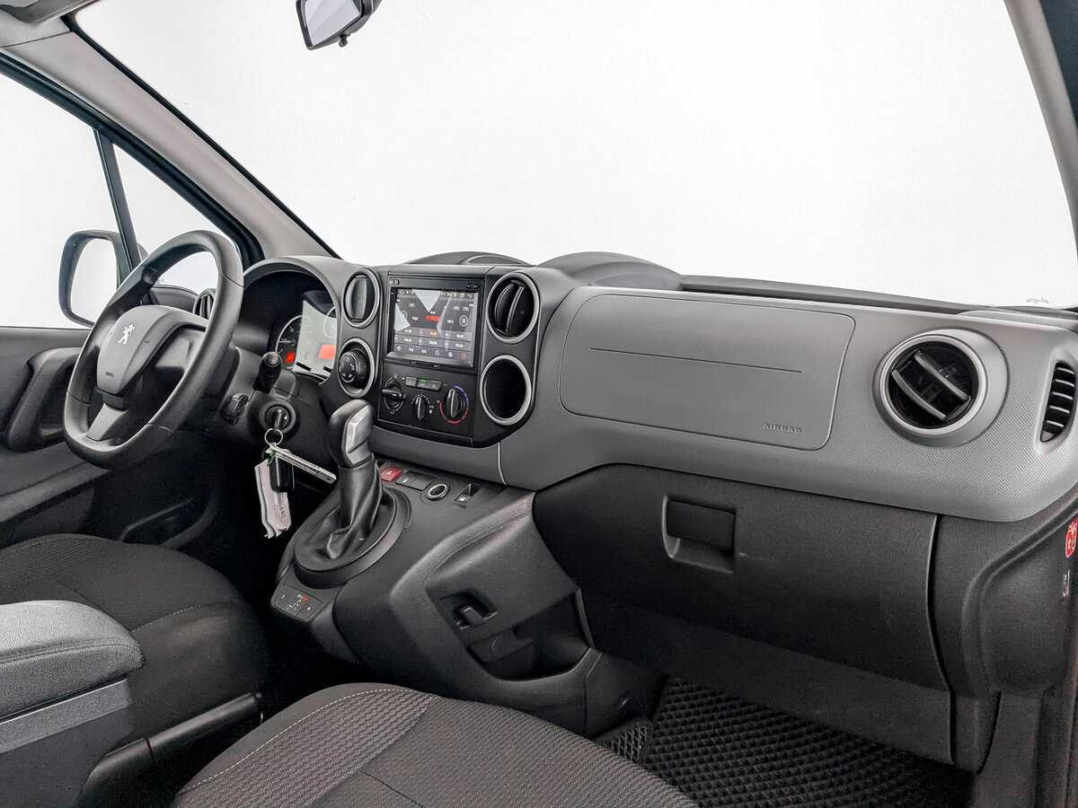 Купить Peugeot Partner Crossway, 2021, 78 241 км, фото №9