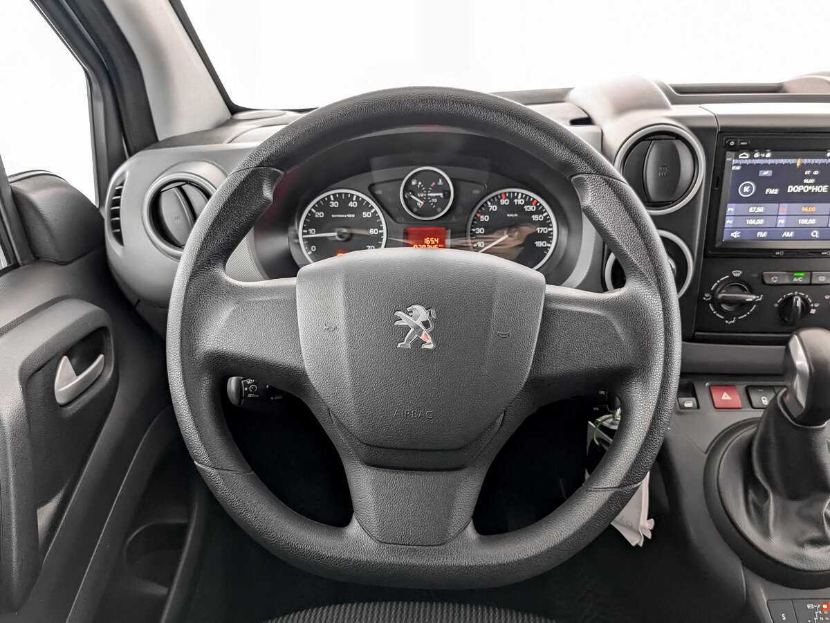 Купить Peugeot Partner Crossway, 2021, 78 241 км, фото №17
