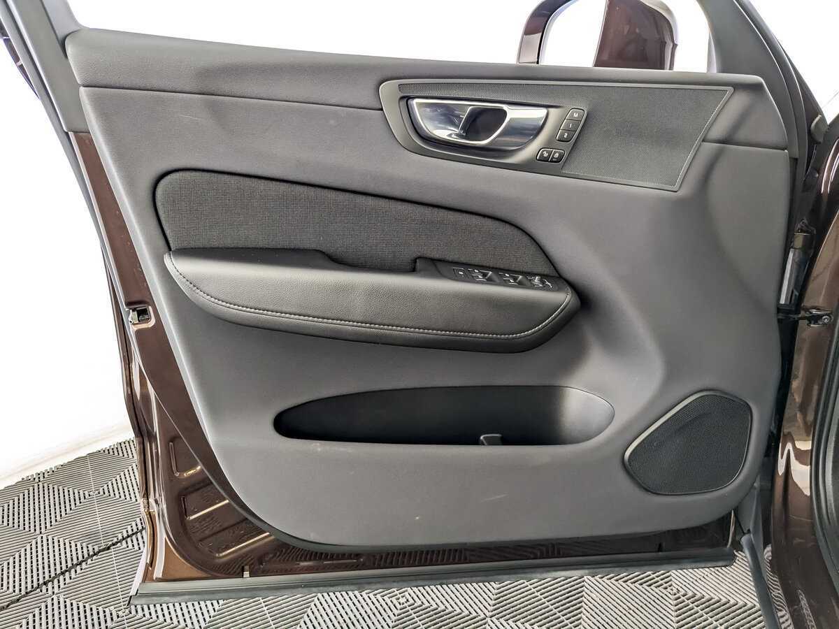 Купить Volvo XC60, 2020, 38 629 км, фото №15