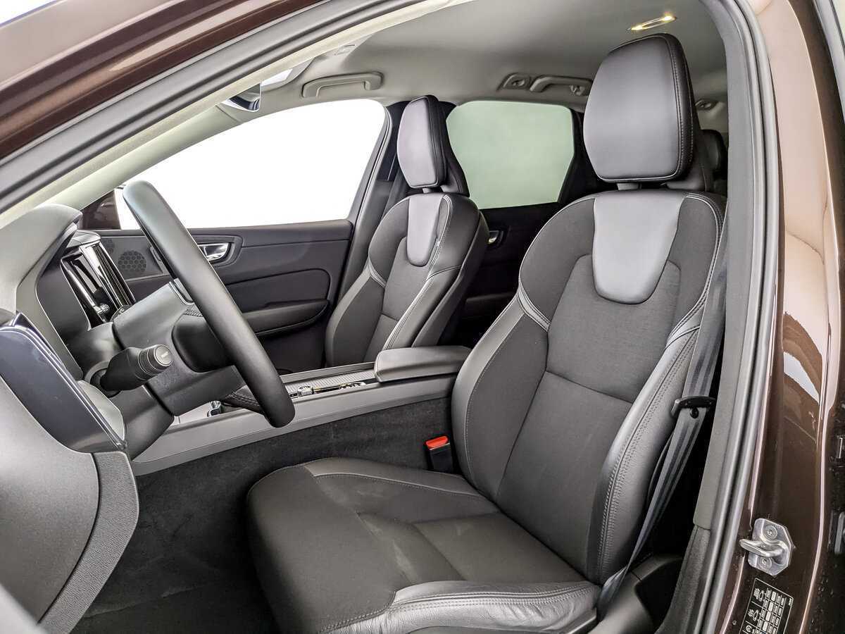 Купить Volvo XC60, 2020, 38 629 км, фото №16