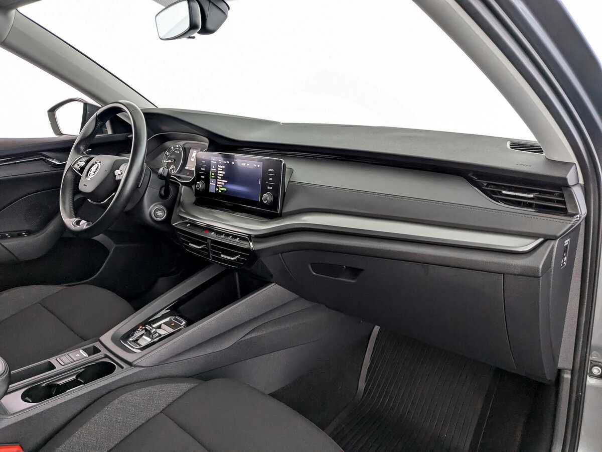 Купить Skoda Octavia, 2021, 87 912 км, фото №9