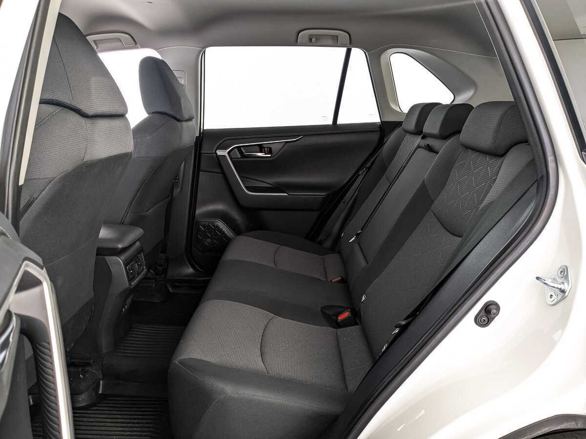 Купить Toyota RAV4, 2021, 85 123 км, фото №14