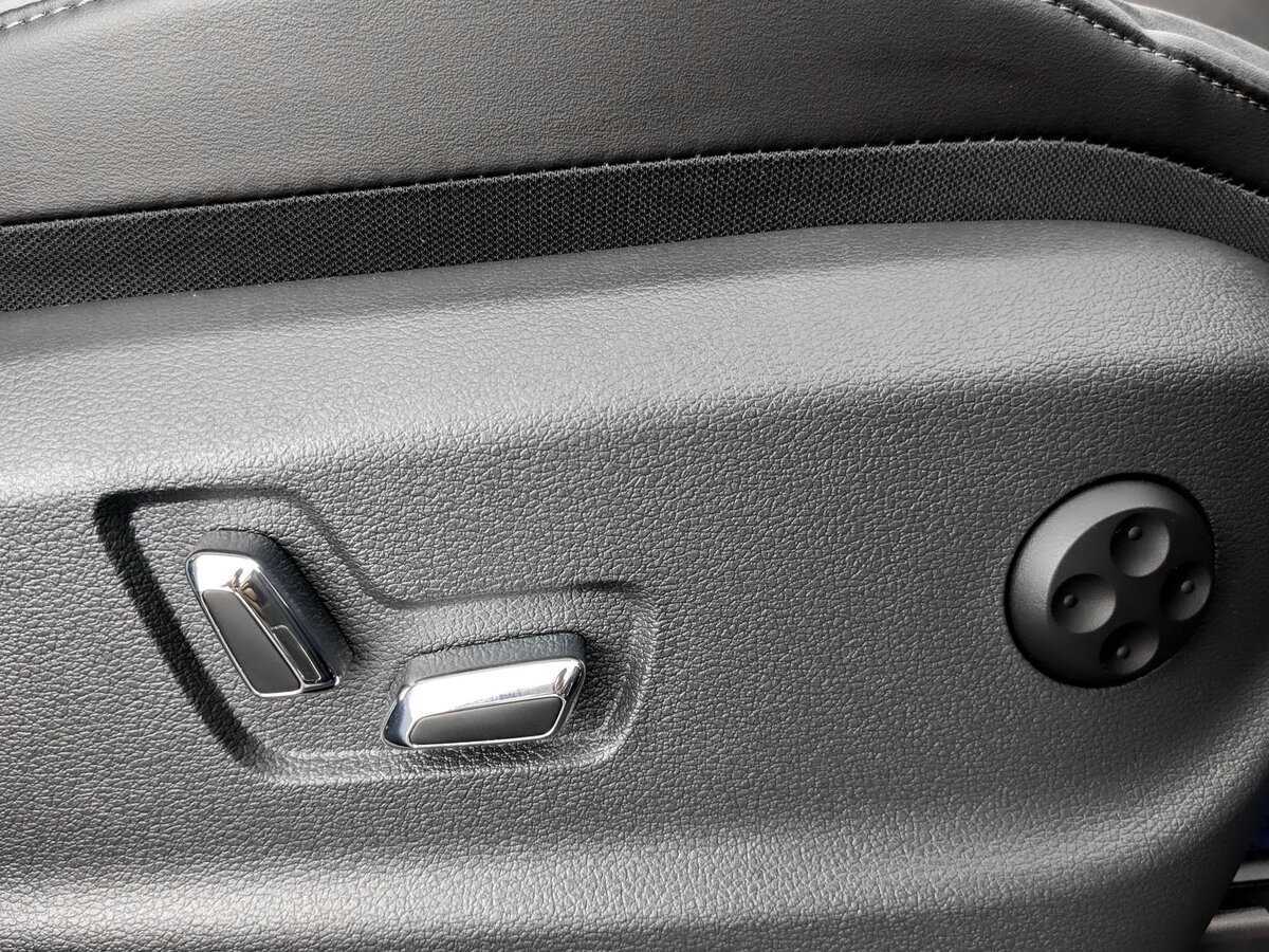 Купить Hongqi HS5, 2023, 29 149 км, фото №19