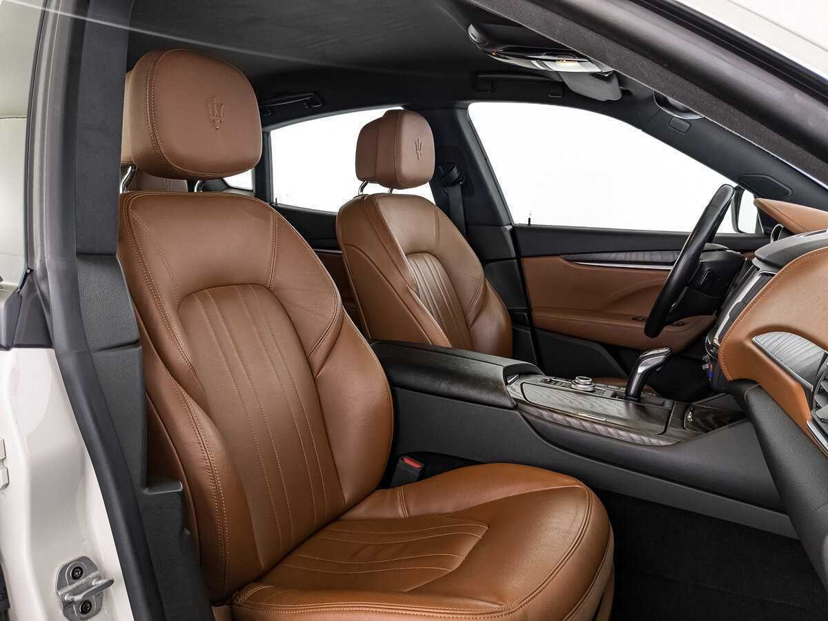 Купить Maserati Levante Diesel, 2019, 143 931 км, фото №19
