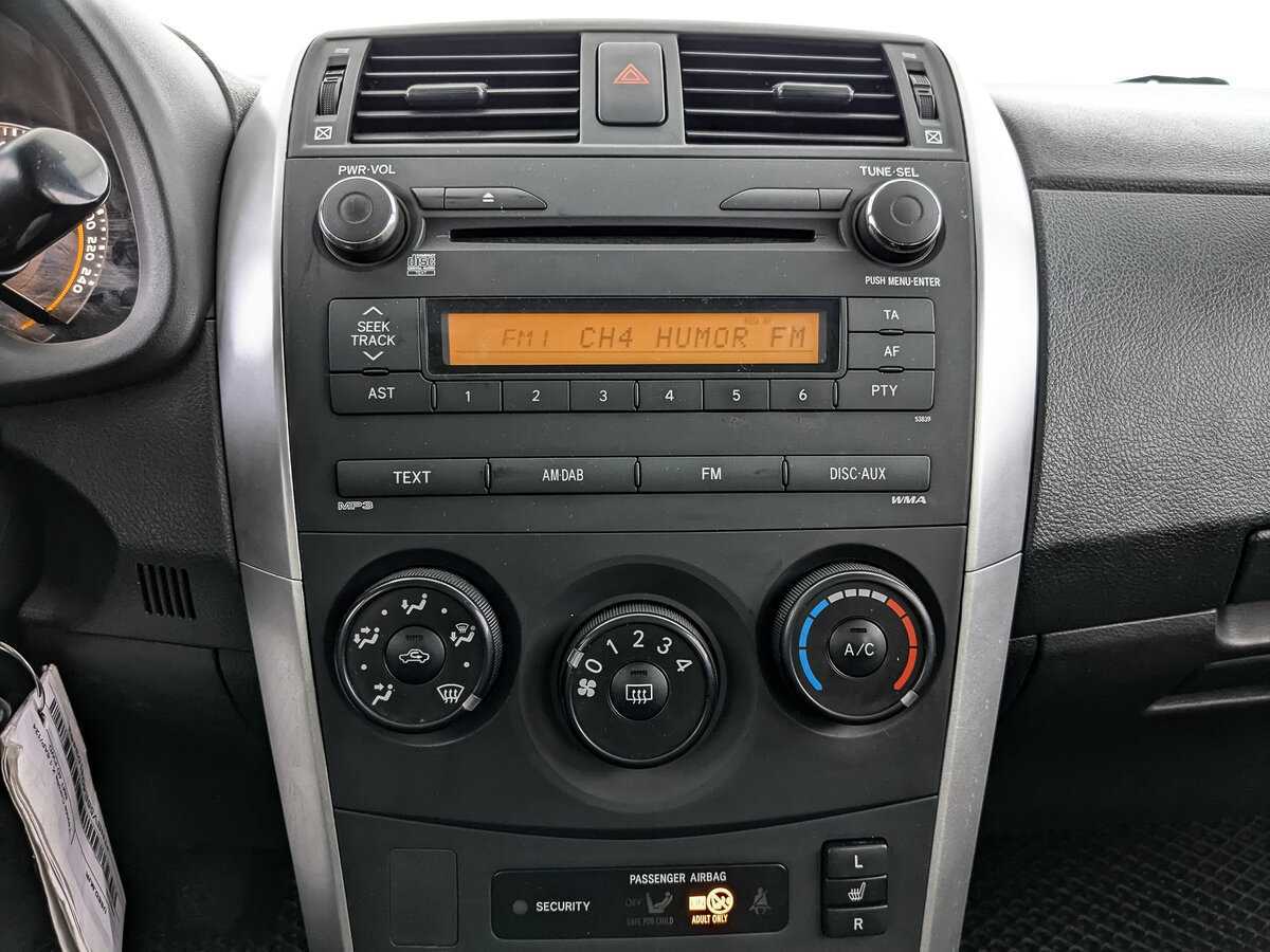 Купить Toyota Corolla, 2010, 203 145 км, фото №12