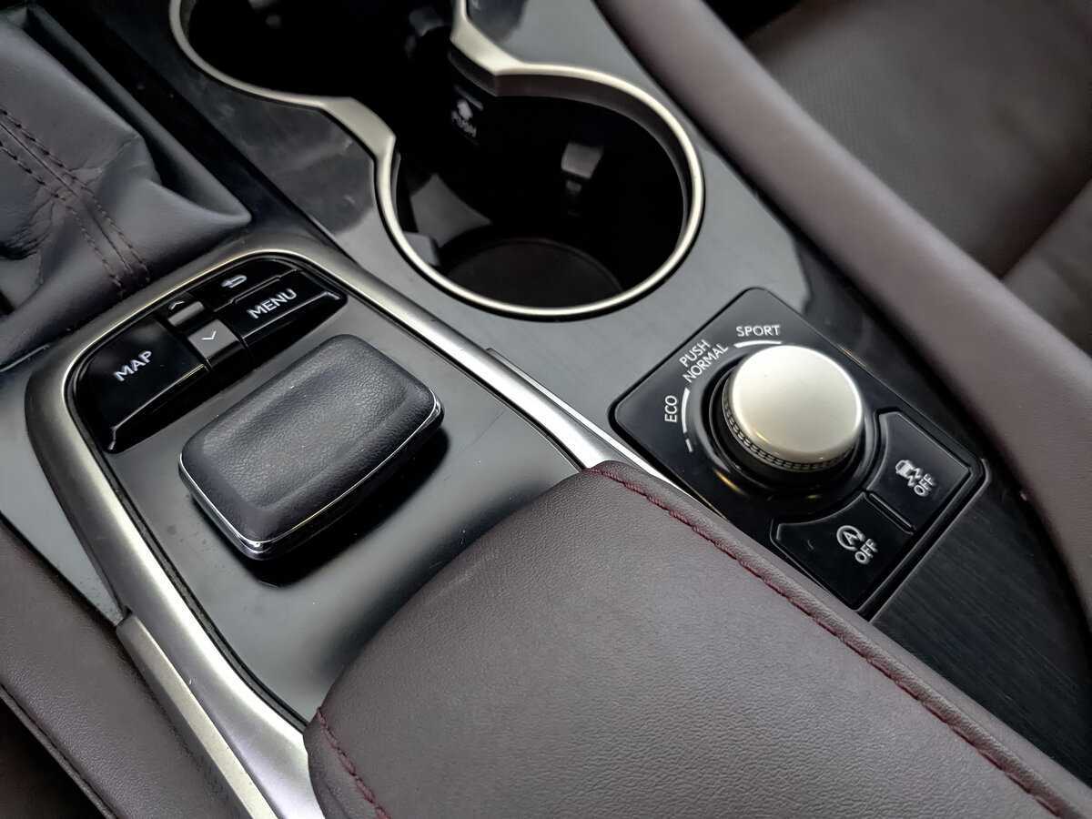 Купить Lexus RX 300, 2019, 74 100 км, фото №21