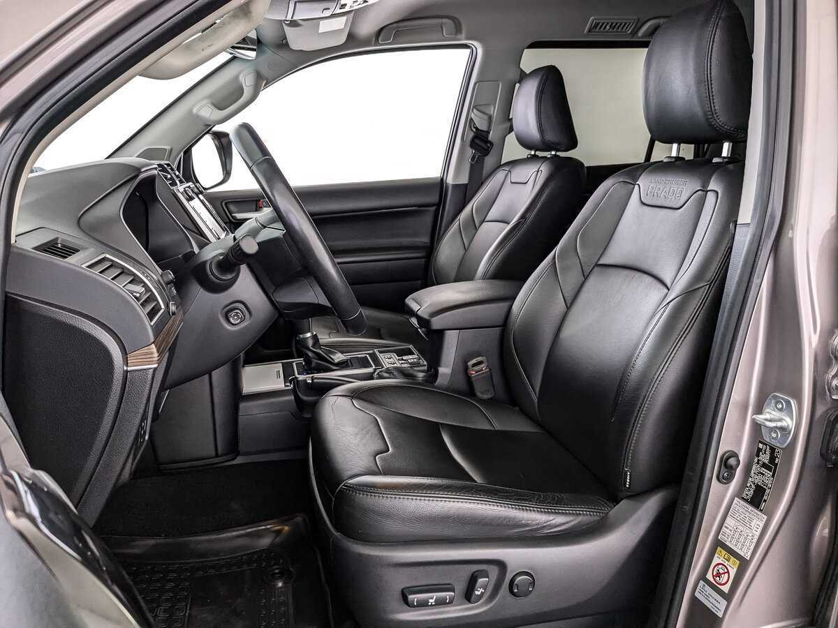 Купить Toyota Land Cruiser Prado, 2018, 108 871 км, фото №20