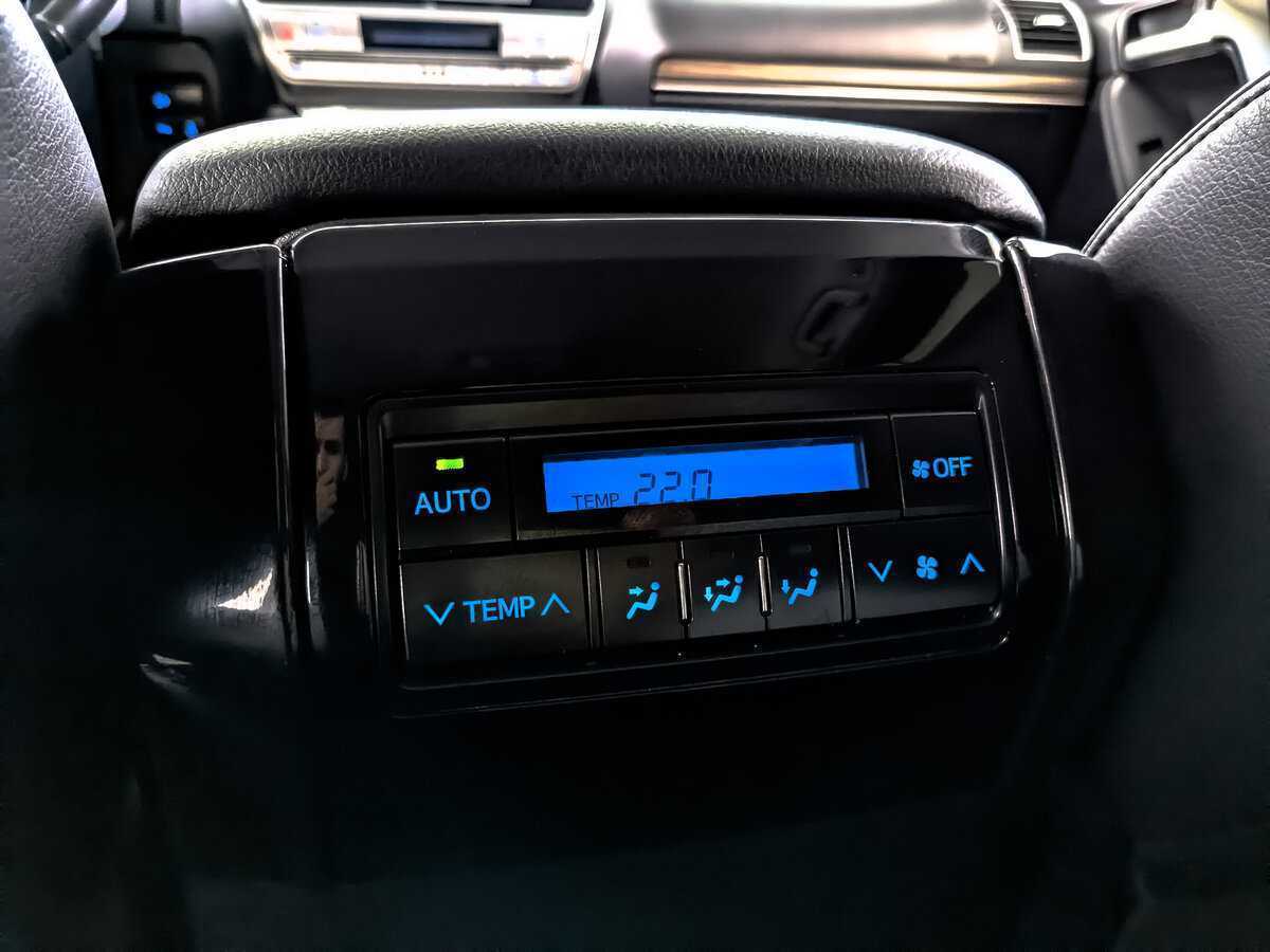 Купить Toyota Land Cruiser Prado, 2018, 108 871 км, фото №25