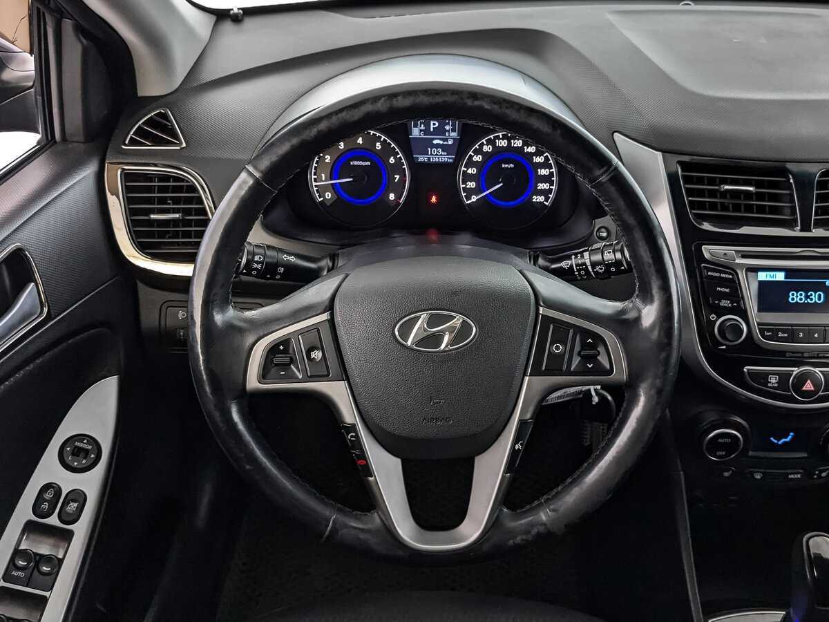 Купить Hyundai Solaris, 2015, 135 125 км, фото №17