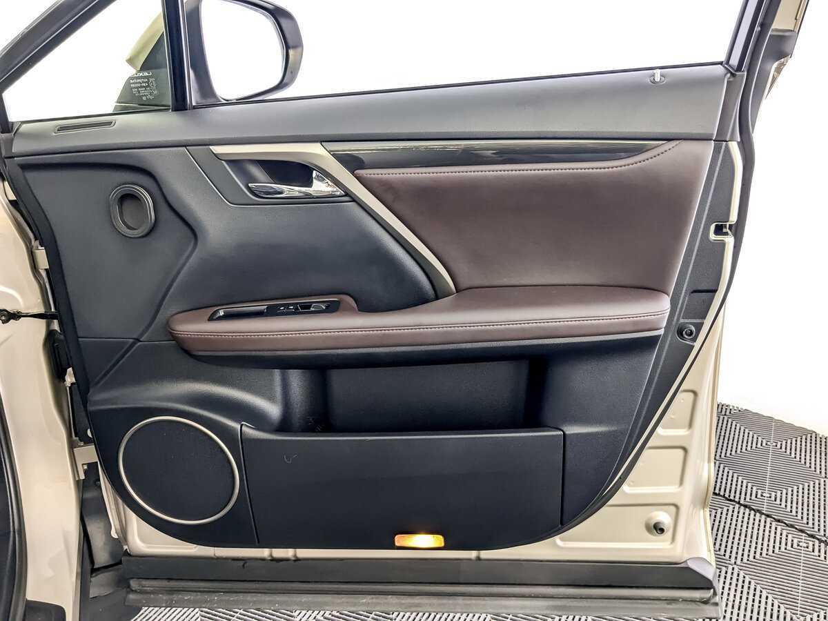 Купить Lexus RX 200t, 2017, 123 000 км, фото №21