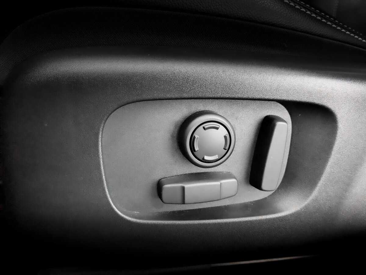 Купить Land Rover Range Rover Velar, 2021, 64 178 км, фото №16