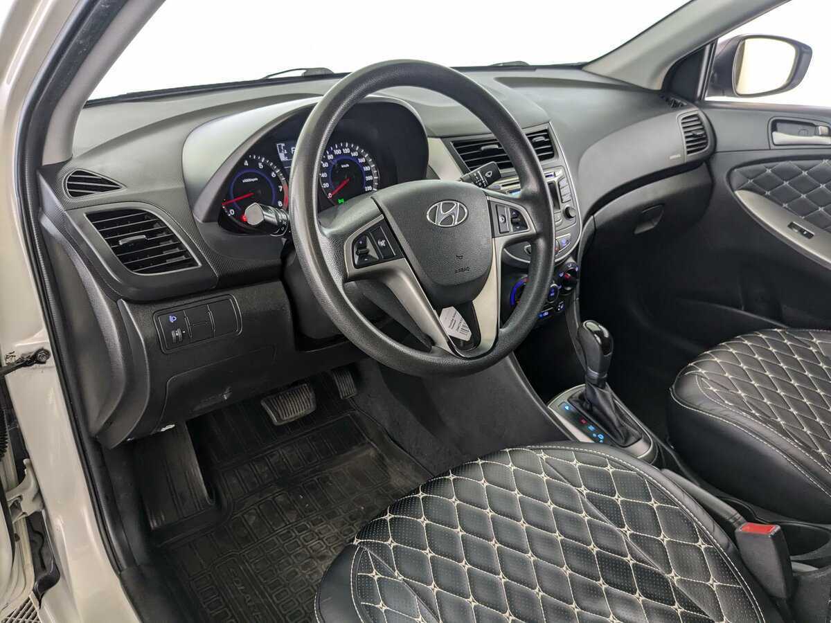 Купить Hyundai Solaris, 2015, 120 409 км, фото №14