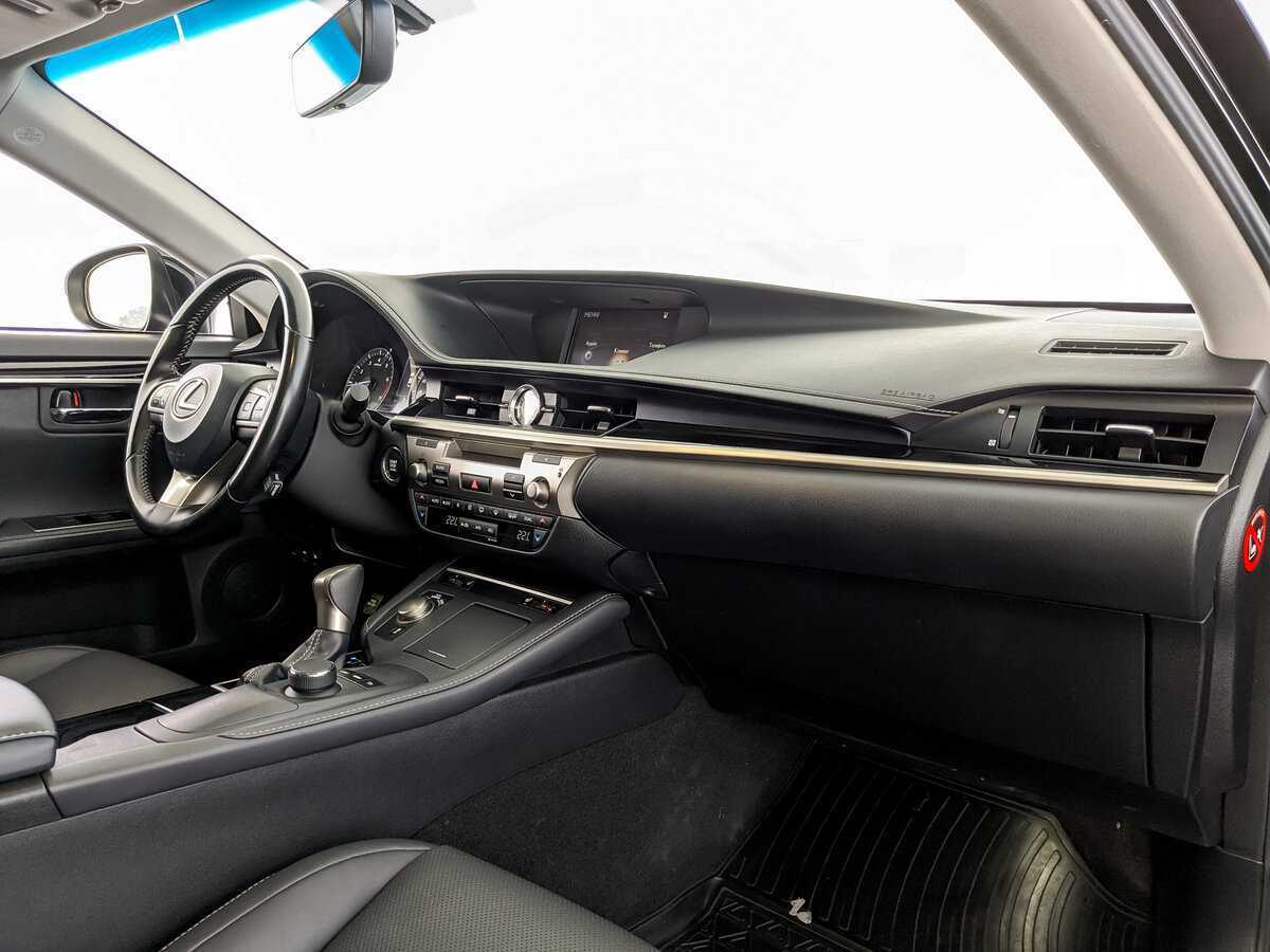 Купить Lexus ES 250, 2018, 191 530 км, фото №9