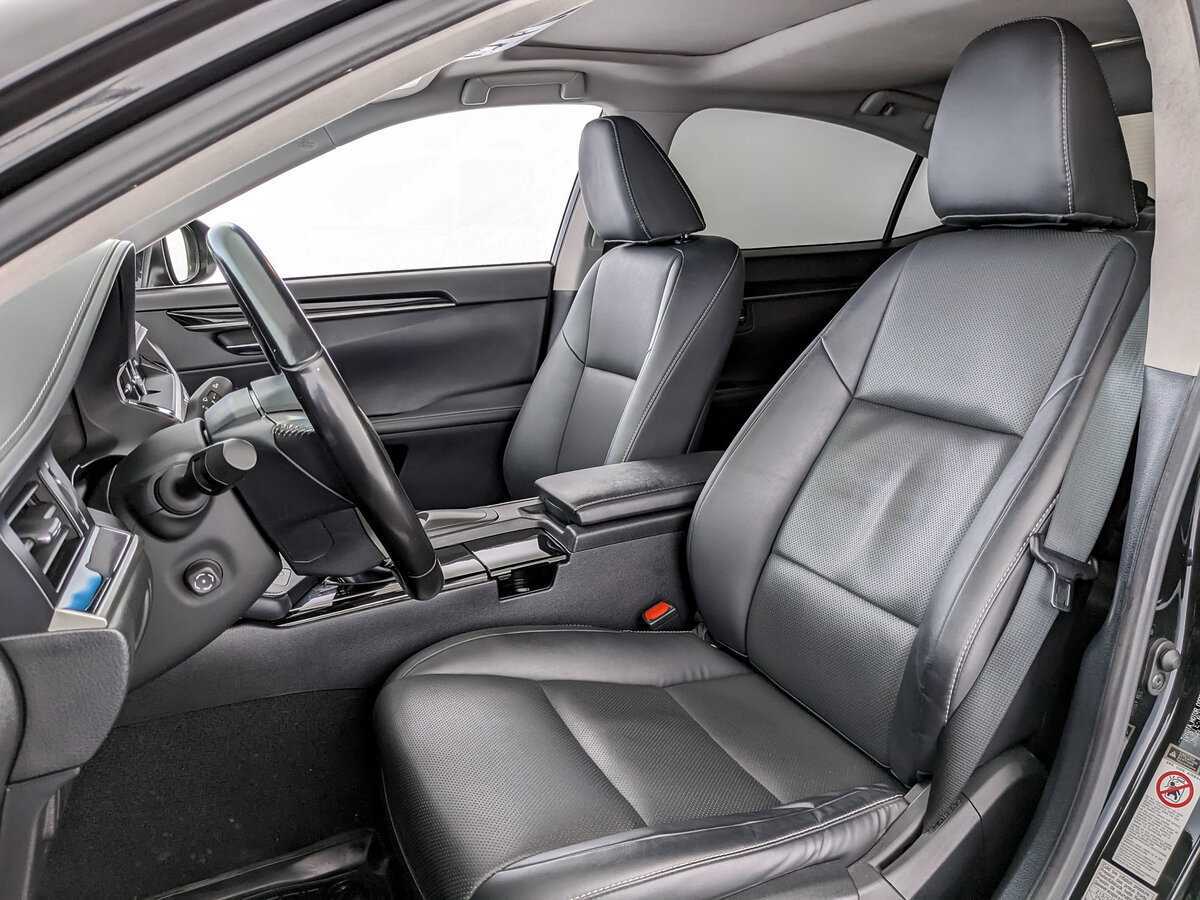 Купить Lexus ES 250, 2018, 191 530 км, фото №17