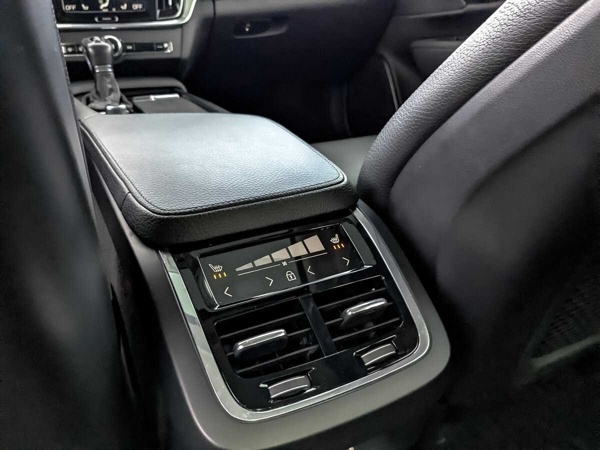 Купить Volvo S90, 2019, 73 847 км, фото №24