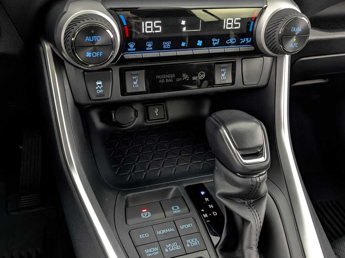 Купить Toyota RAV4, 2021, 44 769 км, фото №22