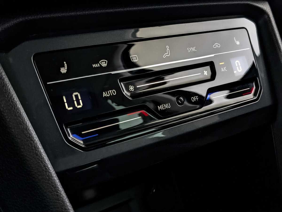 Купить Volkswagen Tiguan, 2021, 45 095 км, фото №20