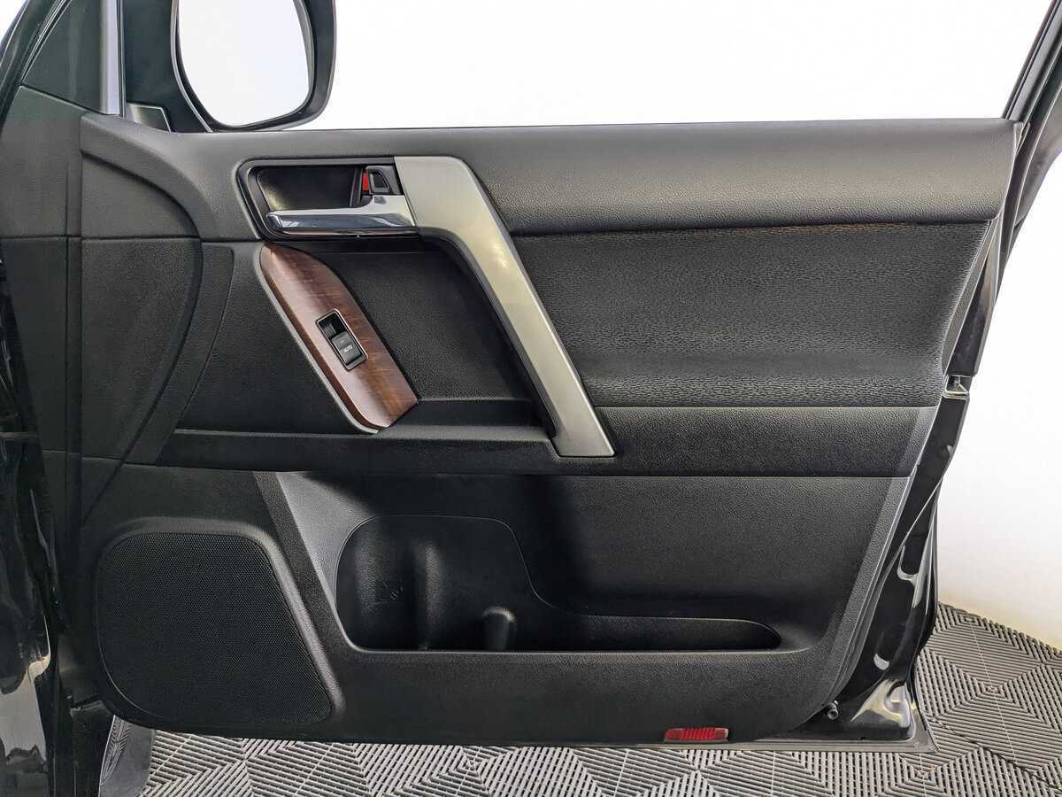 Купить Toyota Land Cruiser Prado, 2016, 120 041 км, фото №21