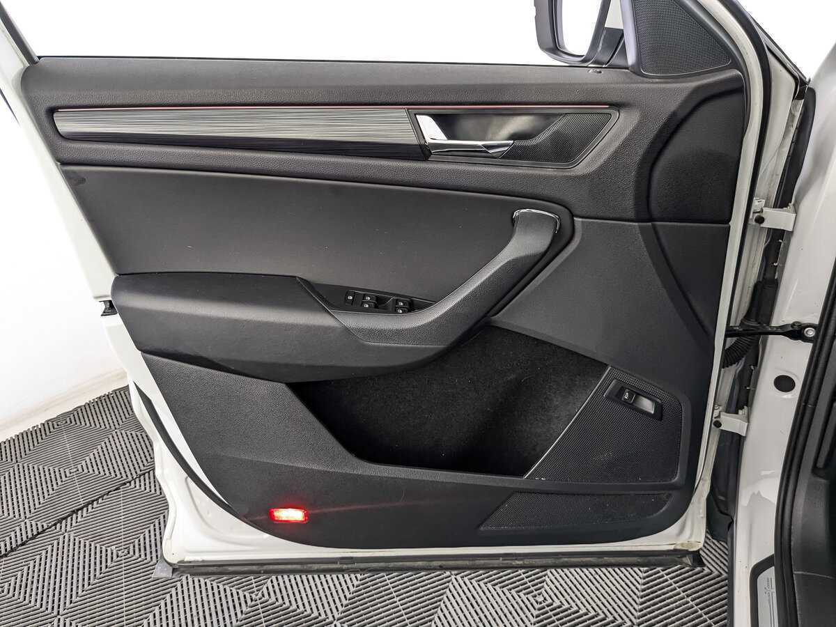 Купить Skoda Kodiaq, 2019, 77 333 км, фото №15