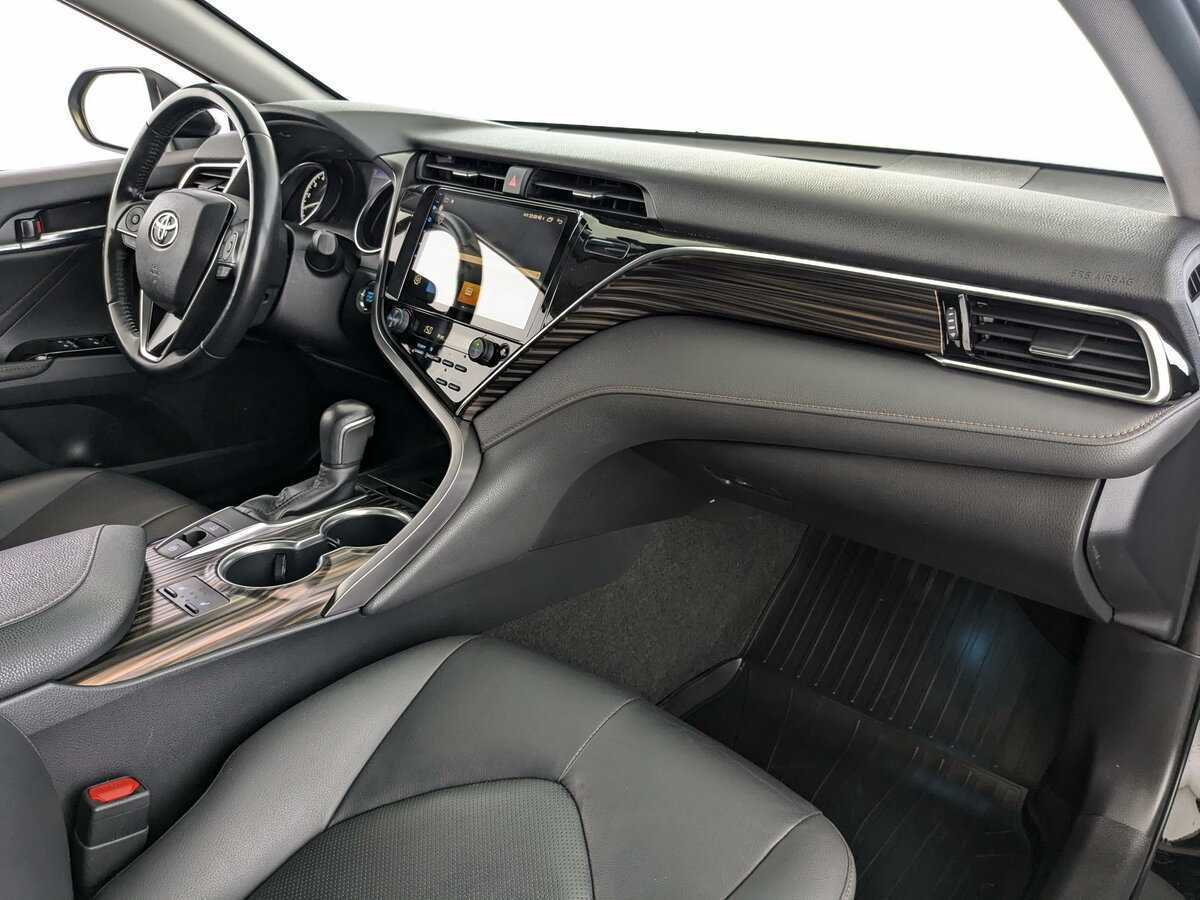 Купить Toyota Camry, 2020, 36 133 км, фото №16