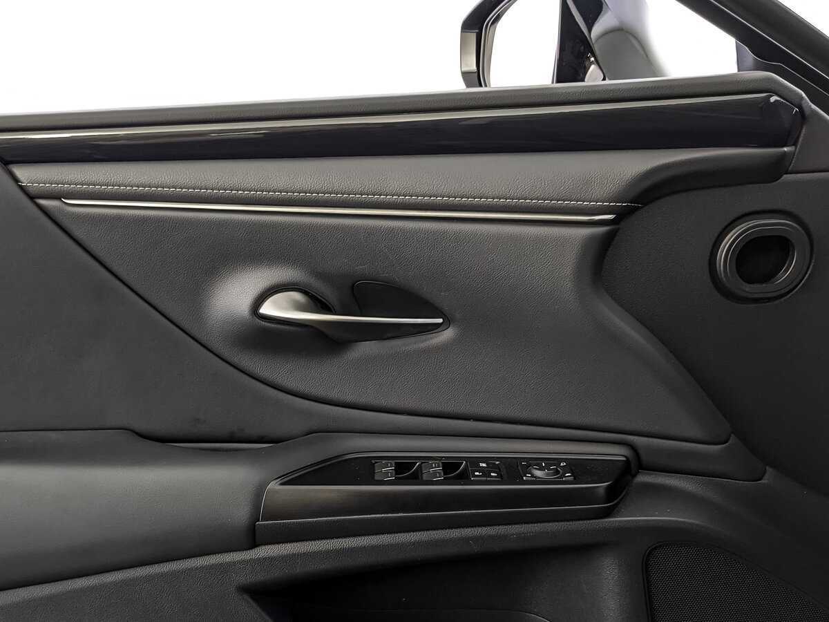 Купить Lexus ES 250, 2021, 64 291 км, фото №15