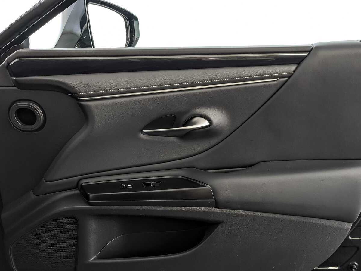 Купить Lexus ES 250, 2021, 64 291 км, фото №20