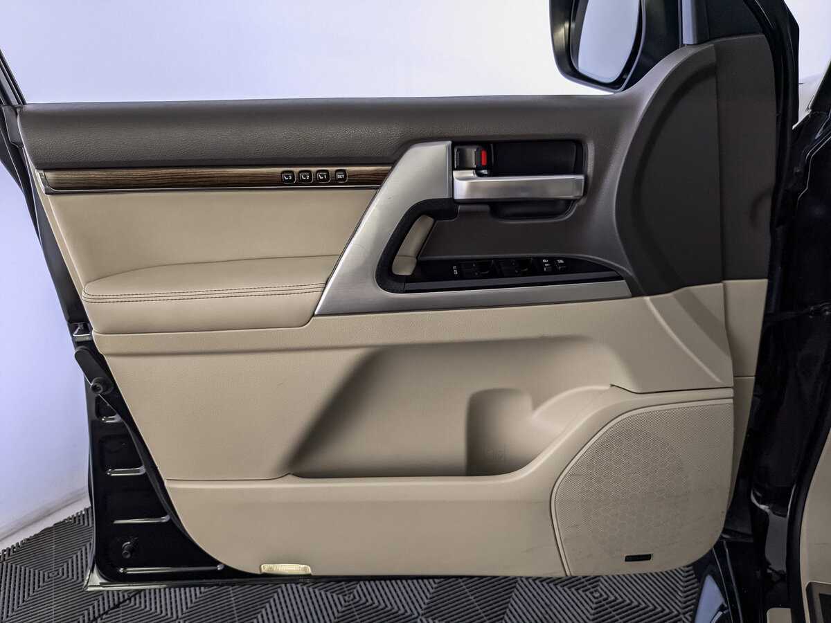 Купить Toyota Land Cruiser, 2019, 172 540 км, фото №14