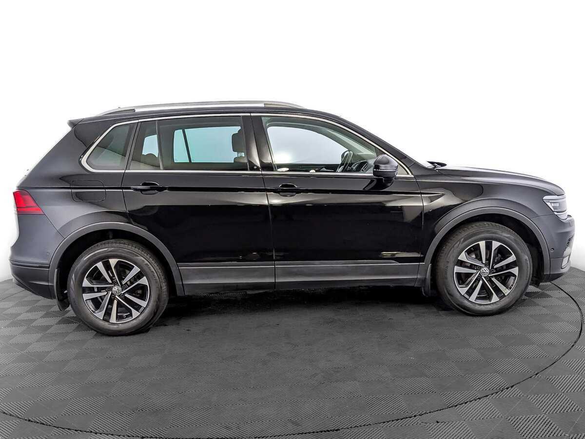 Купить Volkswagen Tiguan, 2019, 110 620 км, фото №4