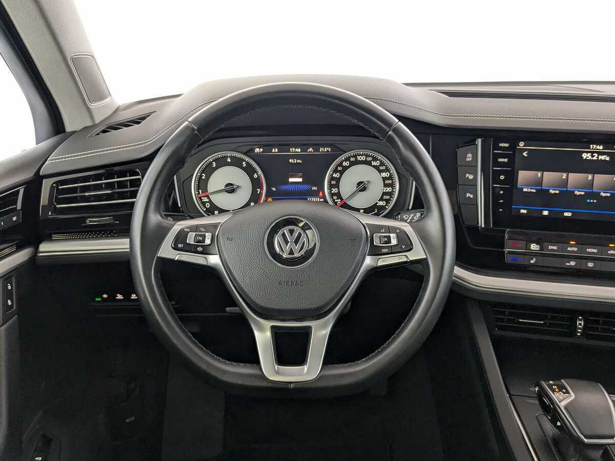 Купить Volkswagen Touareg, 2020, 117 000 км, фото №18