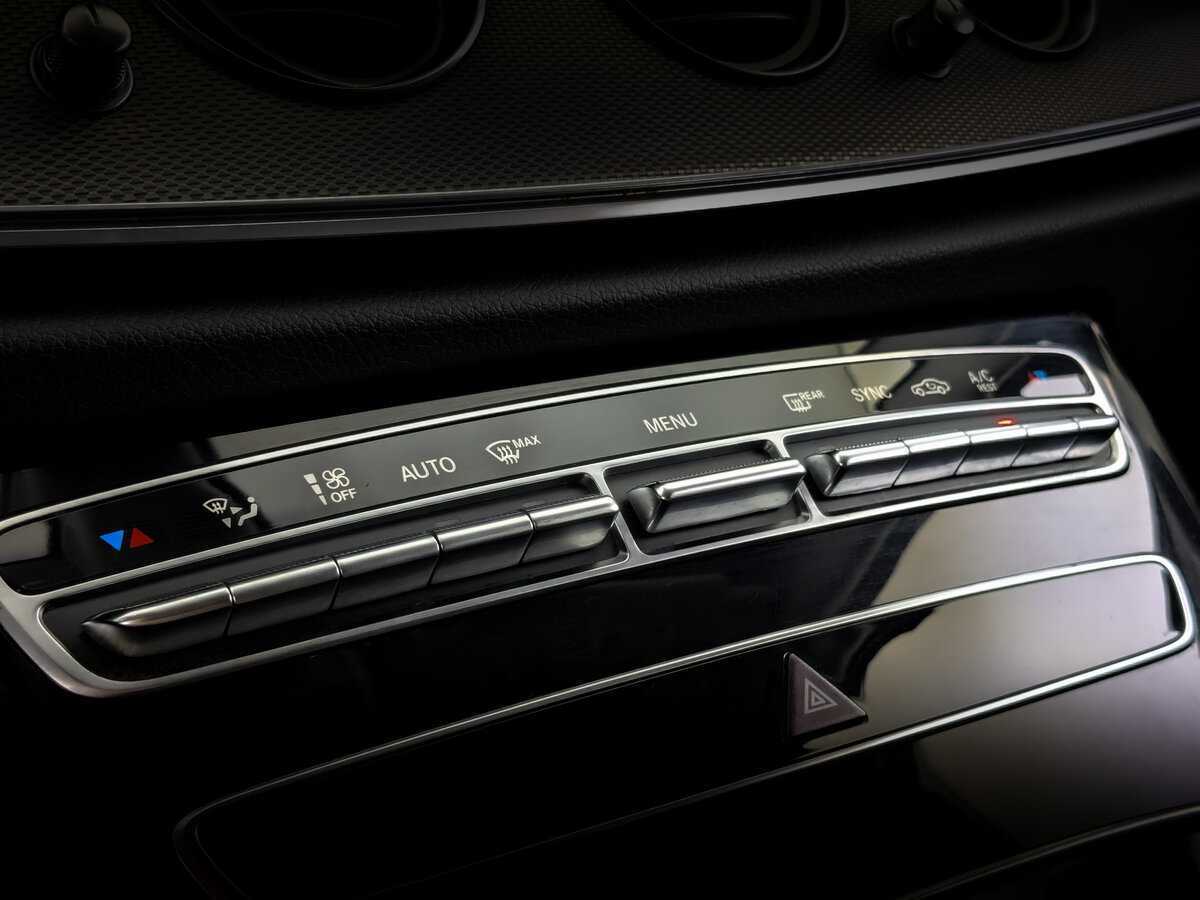 Купить Mercedes-Benz E-Класс 200, 2018, 201 203 км, фото №22