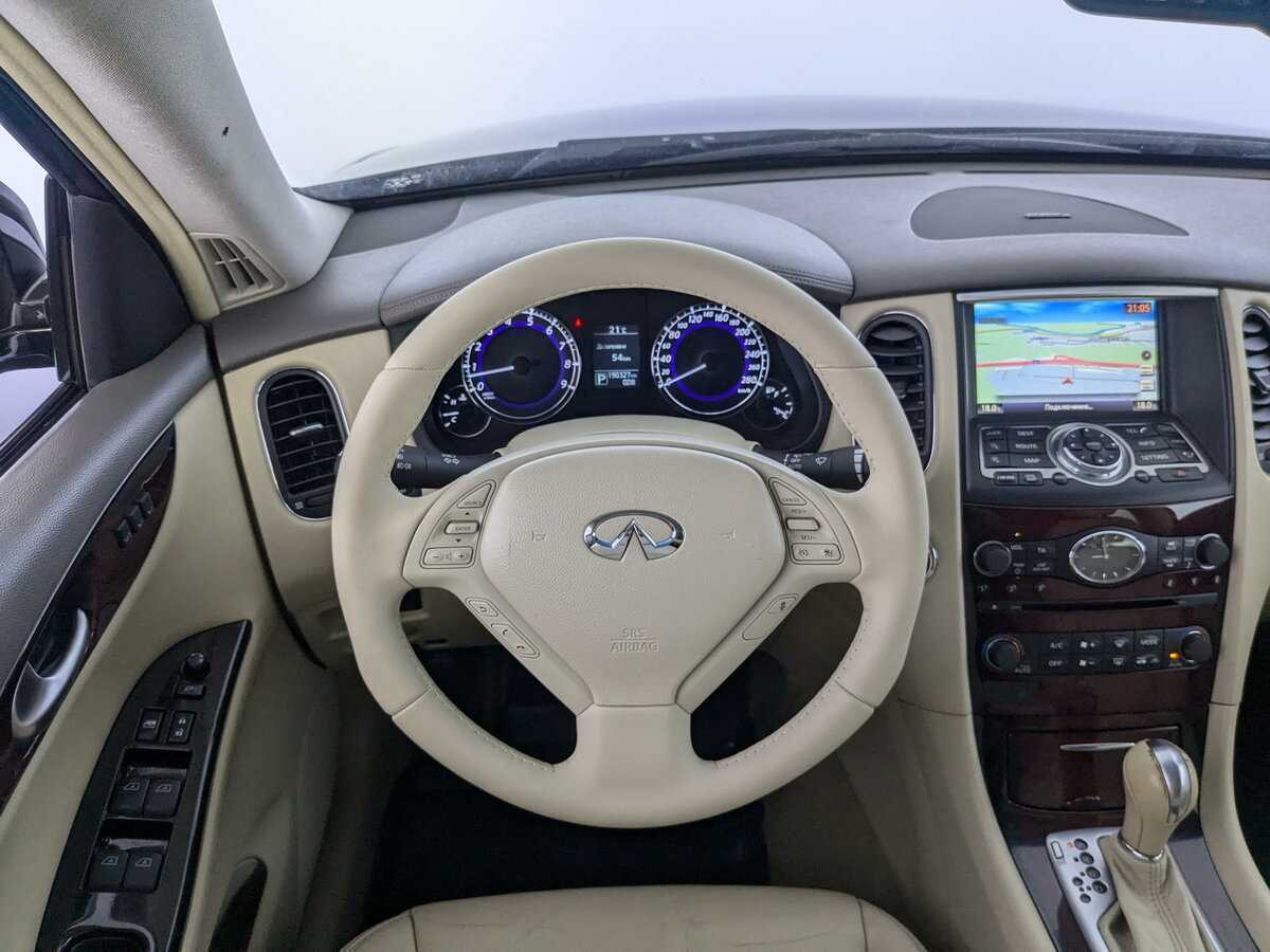 Купить Infiniti QX50, 2015, 190 325 км, фото №19