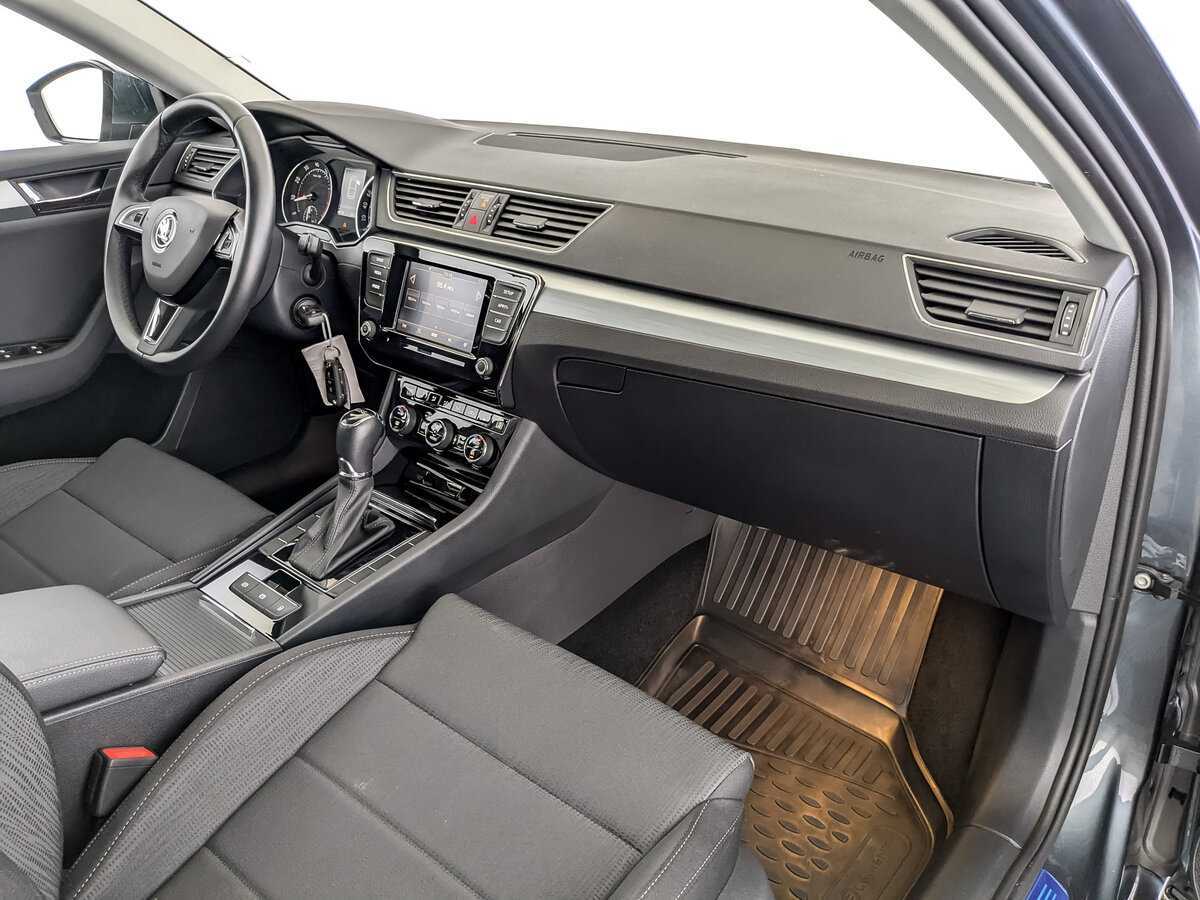 Купить Skoda Superb, 2019, 45 714 км, фото №9