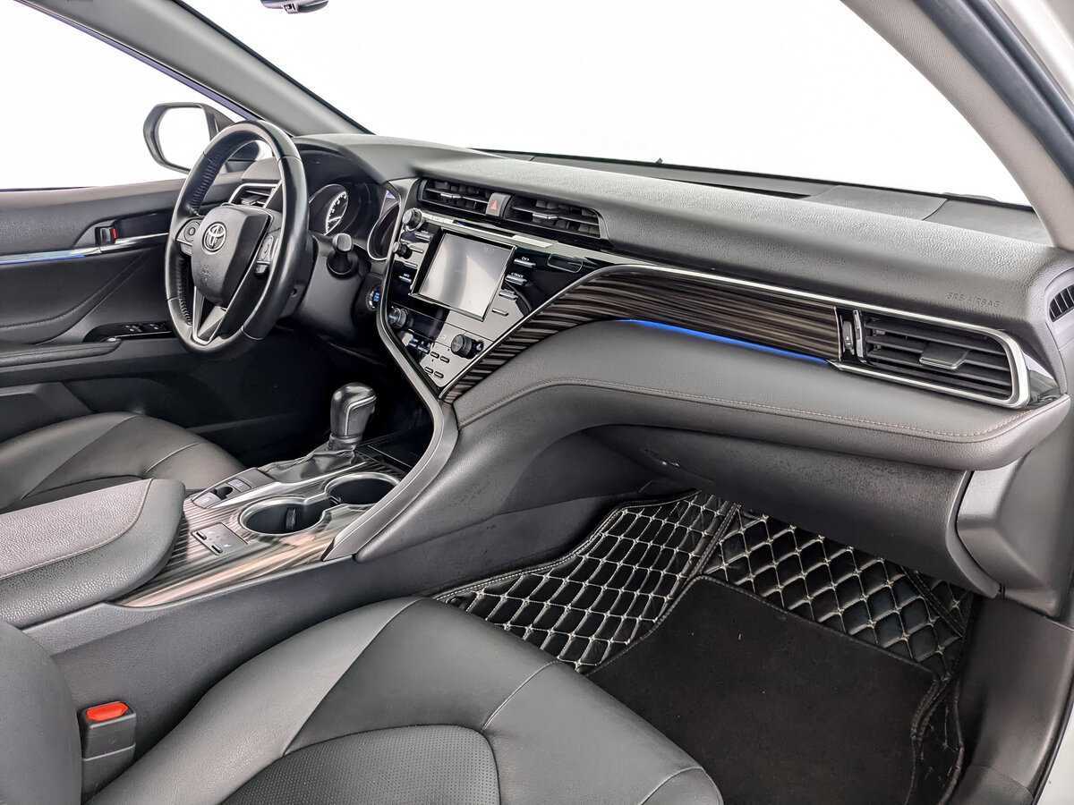 Купить Toyota Camry, 2021, 68 105 км, фото №9