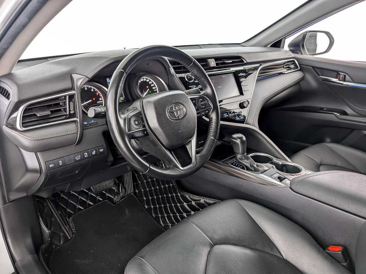 Купить Toyota Camry, 2021, 68 105 км, фото №14