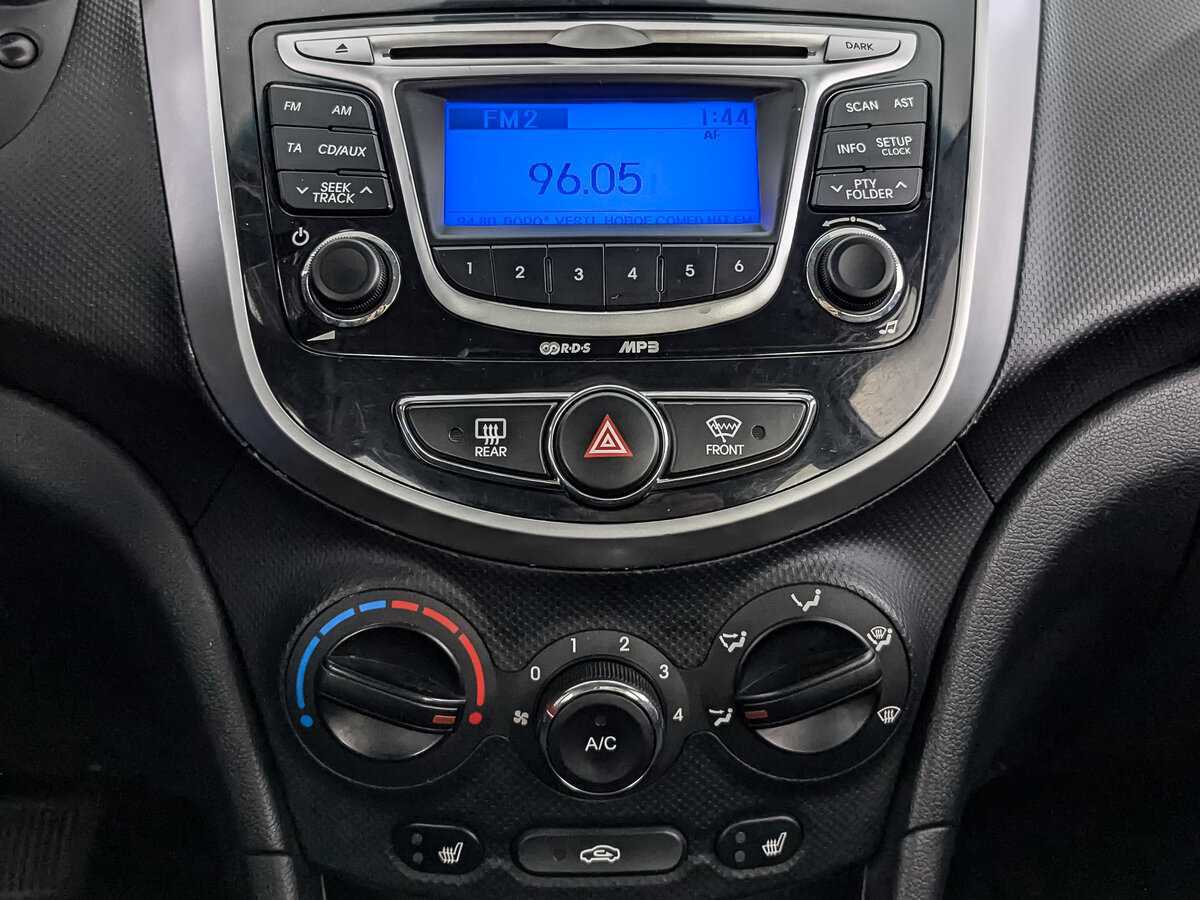 Купить Hyundai Solaris, 2012, 193 166 км, фото №13