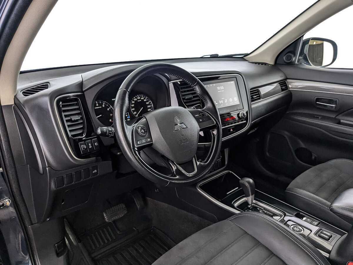 Купить Mitsubishi Outlander, 2021, 117 277 км, фото №11