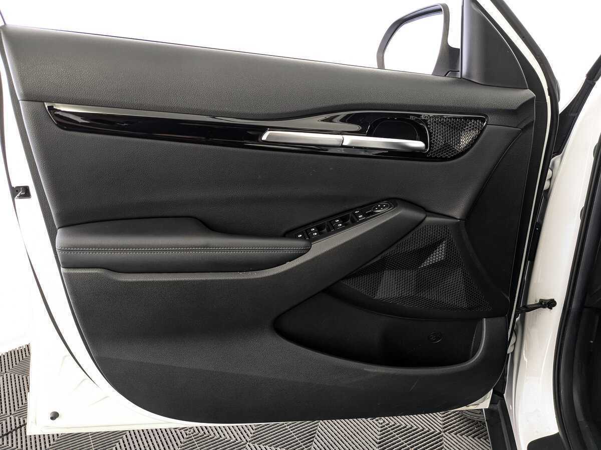 Купить Kia Seltos, 2021, 63 129 км, фото №15