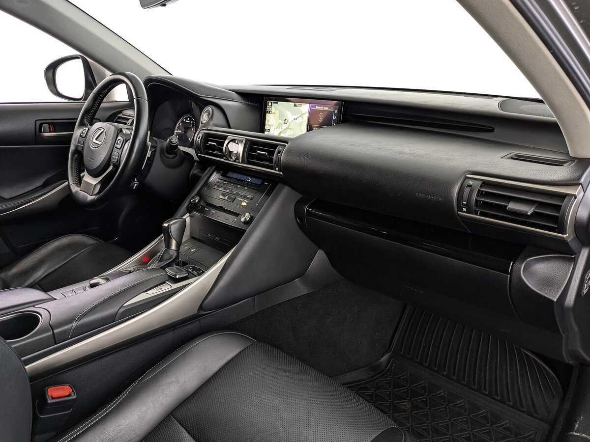 Купить Lexus IS 300, 2018, 84 321 км, фото №9
