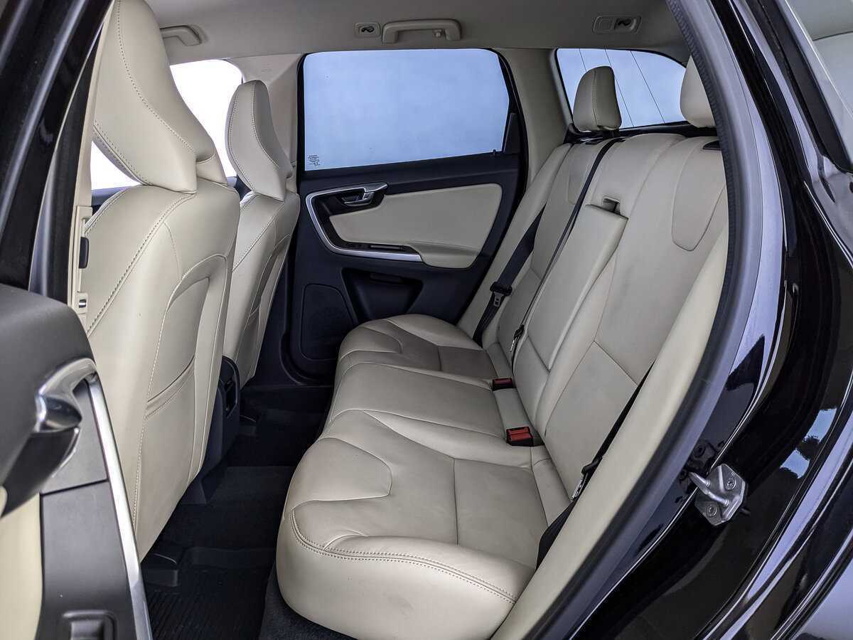 Купить Volvo XC60, 2017, 133 572 км, фото №14