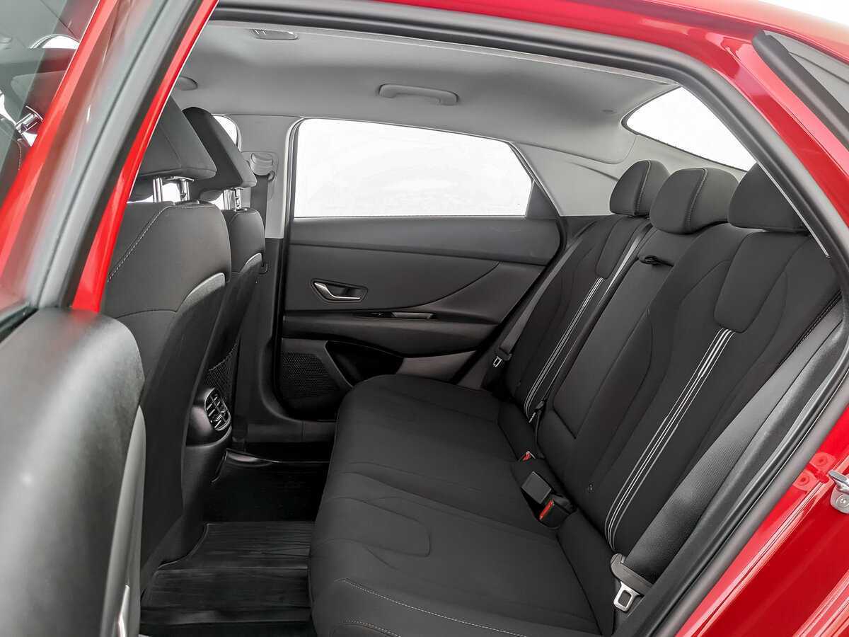 Купить Hyundai Elantra, 2021, 25 759 км, фото №10